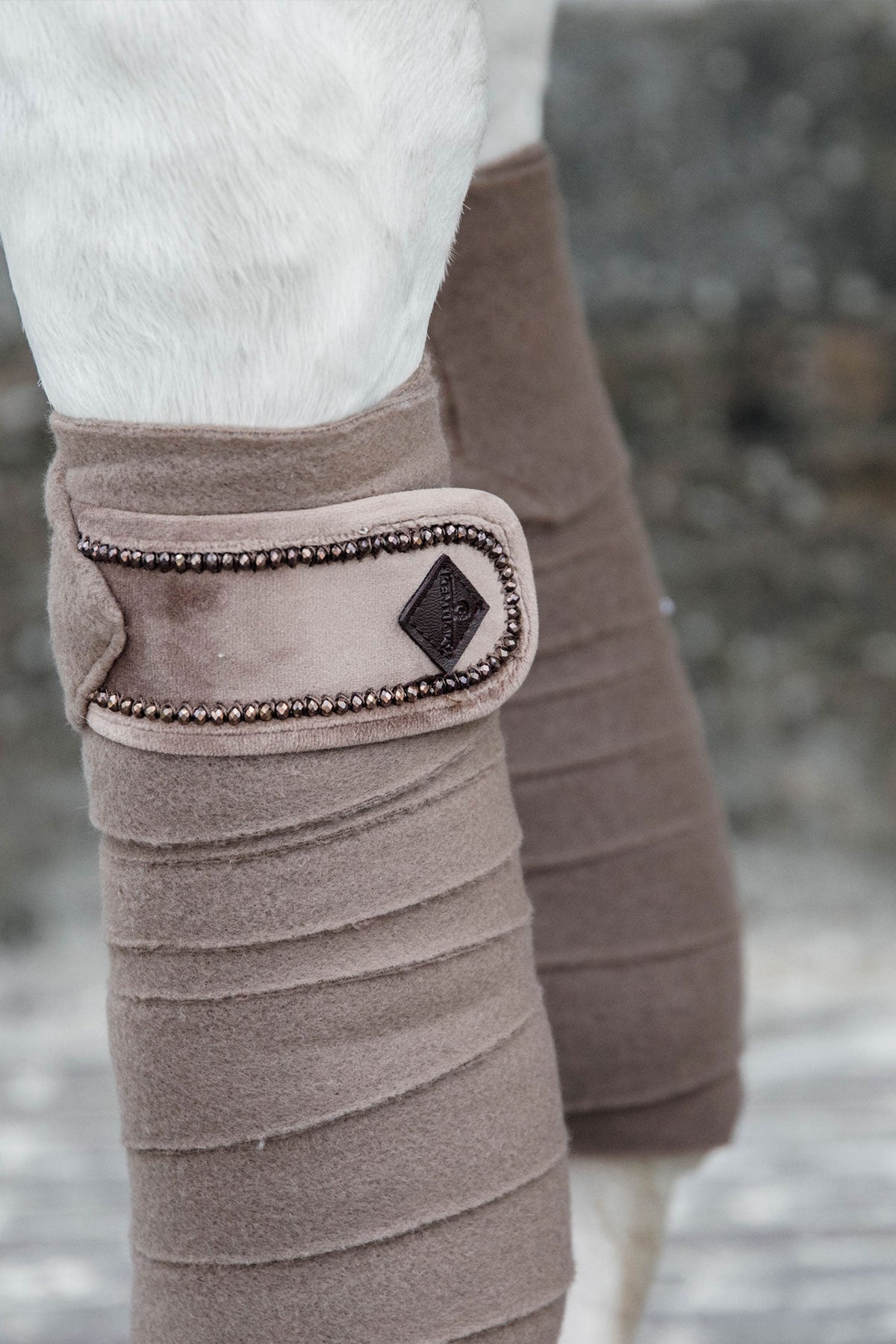 Polar Fleecelindor Velvet Pearls